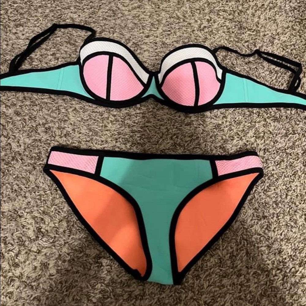 Triangl bathing suit